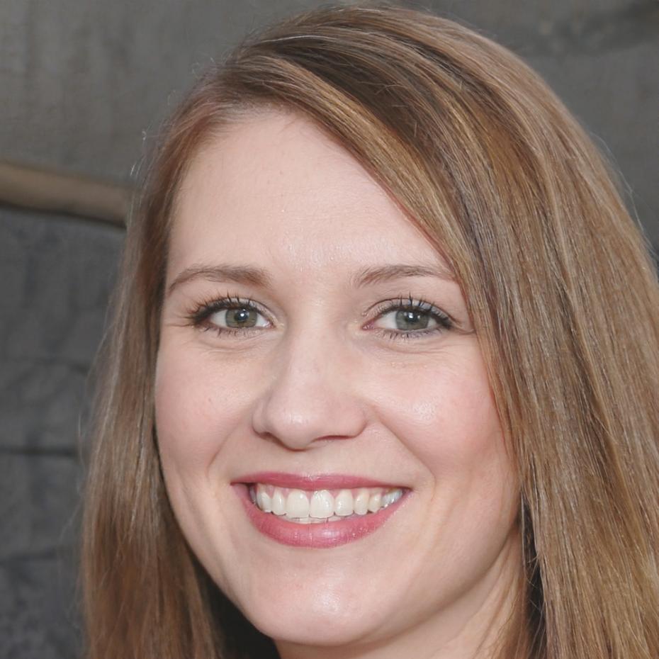 Instructor Dr Sarah Mitchell